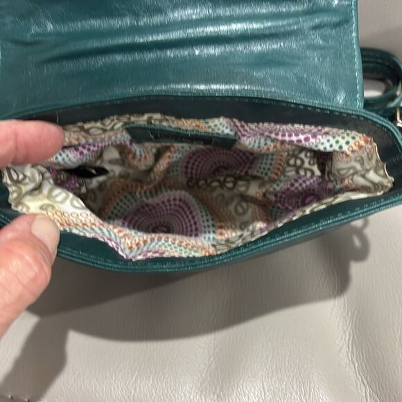 Litico Leather Green Crossbody Bag - Picture 4 of 4